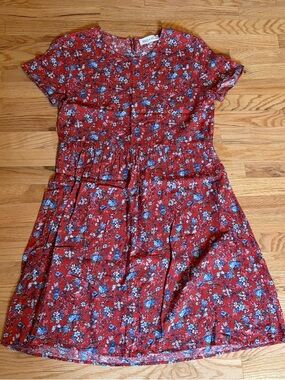 Red Floral Short Sleeve Dress